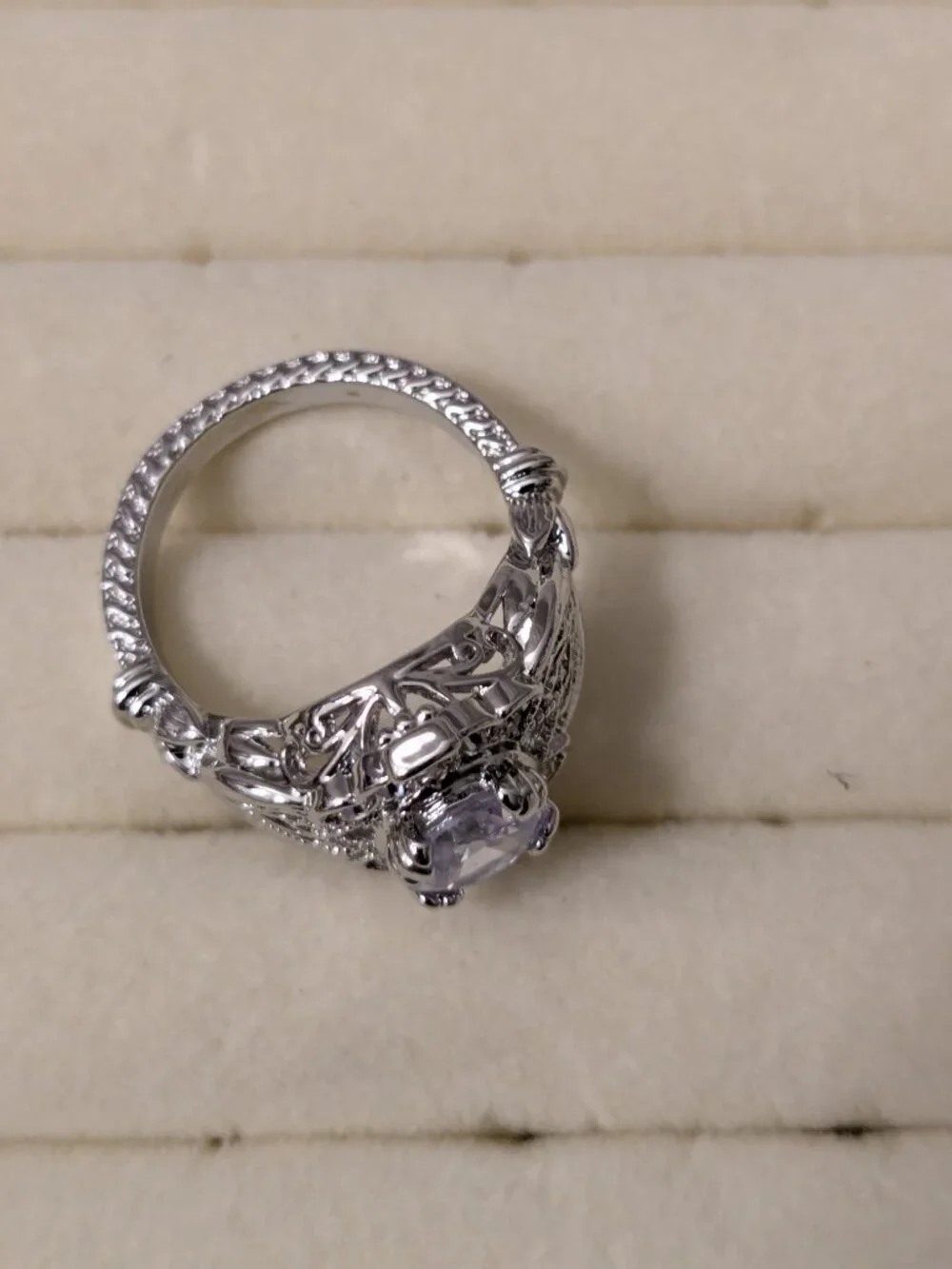 New!  Size 10 1/2  Sparkly Faux Diamond with Filagree